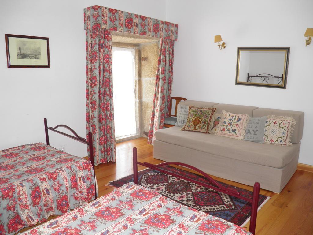 Casa De Vilarinho De S. Romao Sabrosa Chambre photo
