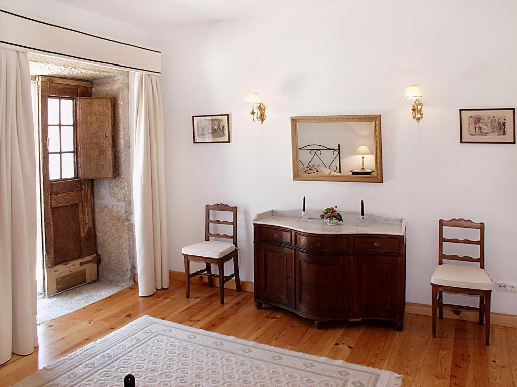 Casa De Vilarinho De S. Romao Sabrosa Chambre photo